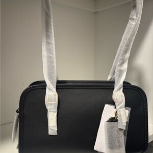 Coach Swing Zip shoulder bag